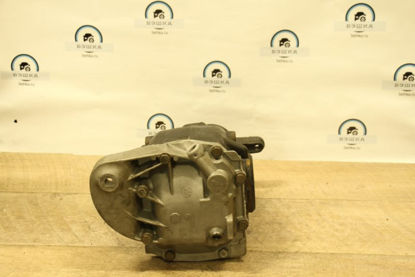 запчасти для Задний редуктор BMW 5 E60 33107560592 передаточное число 3,23